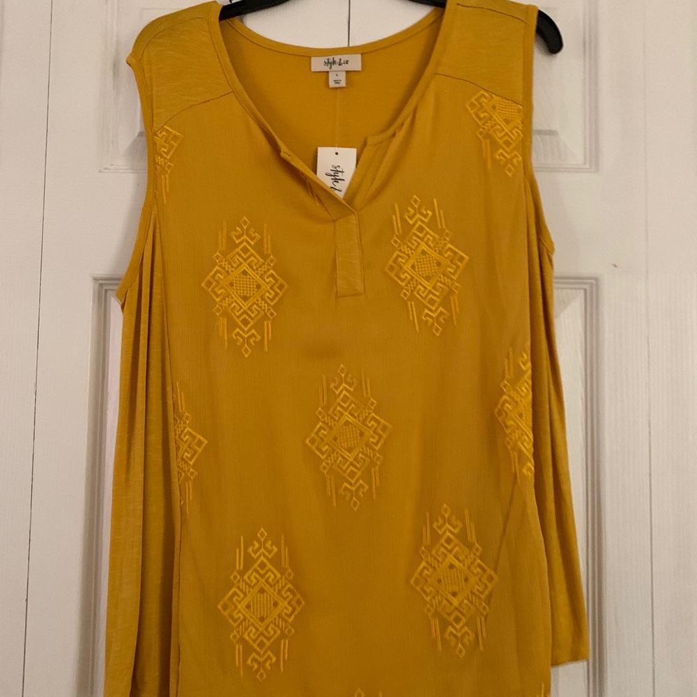 Style & Co sleeveless blouse
